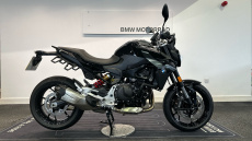BMW F900 R
